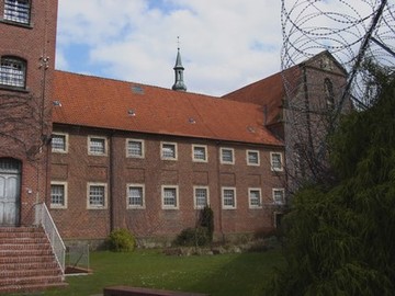 Innenhof der JVA für Frauen